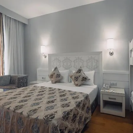 Silva Hotel Kızılot